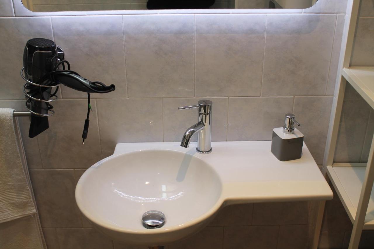 A Deux Pas Apartment นีซ ภายนอก รูปภาพ